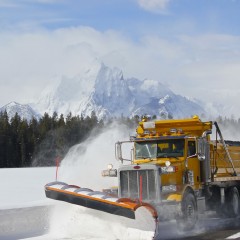 Lifehacks ALL Truckers Need to Know to Survive Winter
