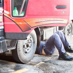 Best Ways to Maintain Semi Trucks | 5 Tips
