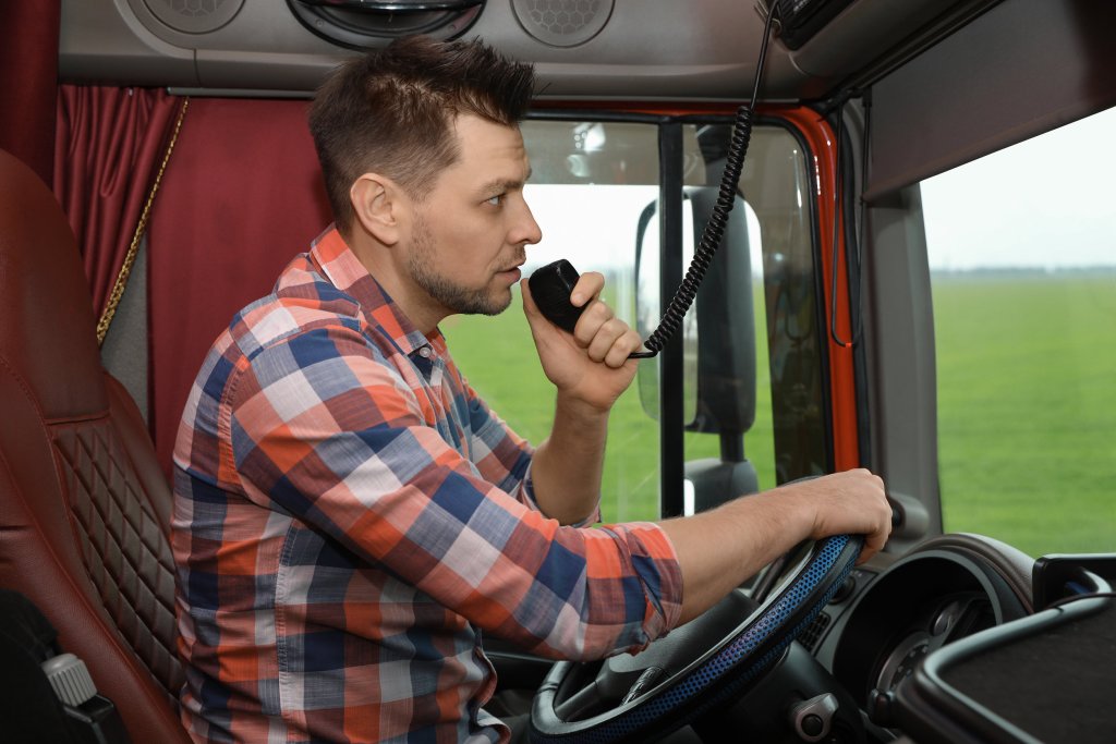 Factors that impact average truck driver pay