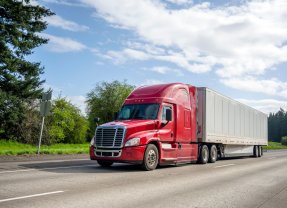 Summer Driving Safety Tips for Truck Drivers
