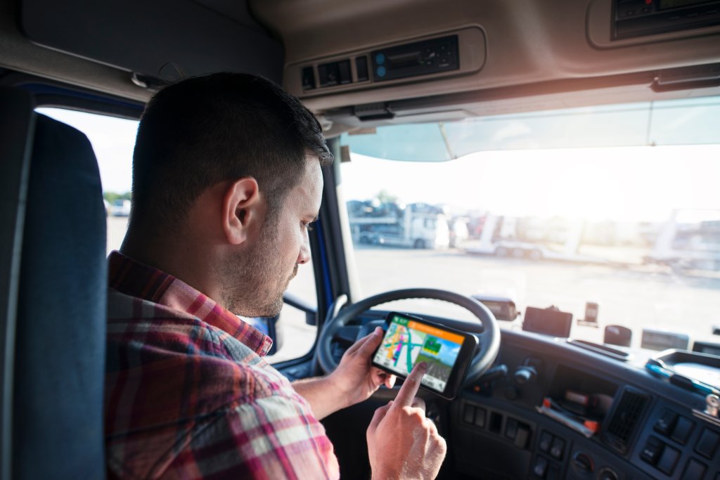 best GPS for truckers