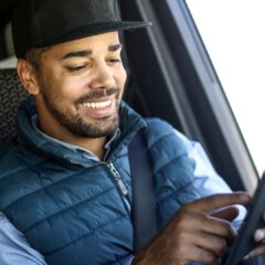 11 Essential Apps for Truckers