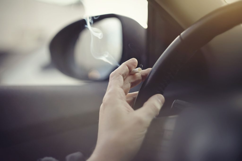 Featured image for How to Quit Smoking While Driving